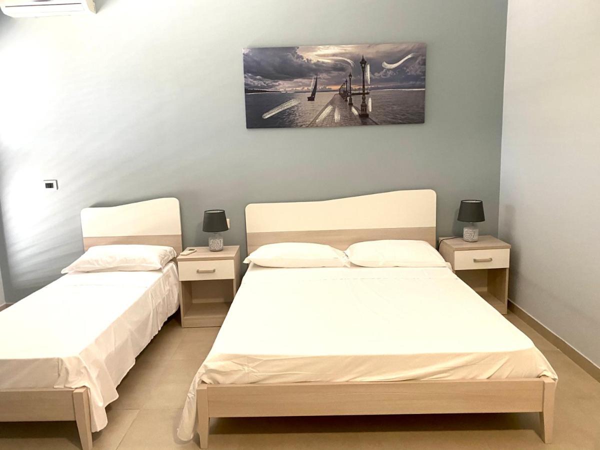 Casa Vacanze E Fitta Camere San Nico Corigliano Calabro Exterior foto