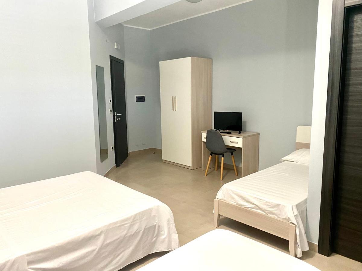 Casa Vacanze E Fitta Camere San Nico Corigliano Calabro Exterior foto