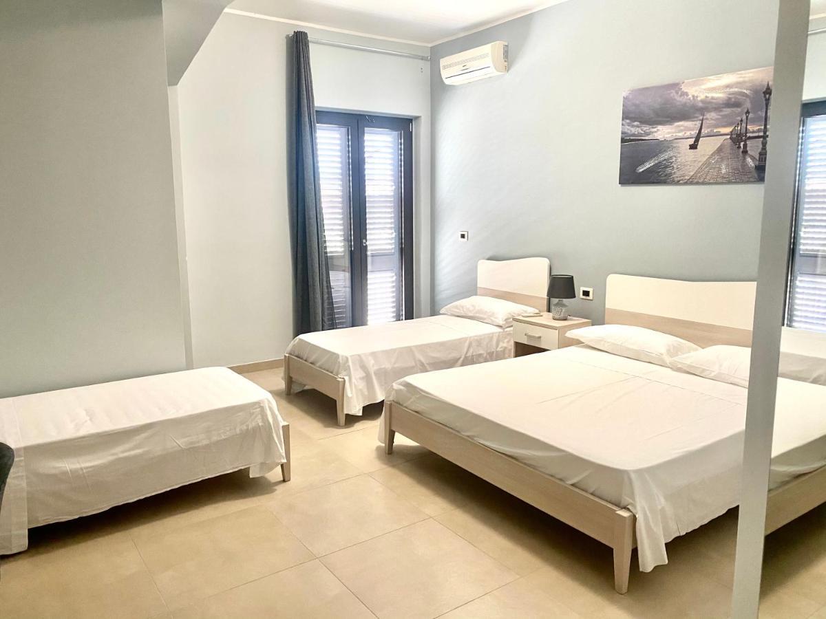Casa Vacanze E Fitta Camere San Nico Corigliano Calabro Exterior foto