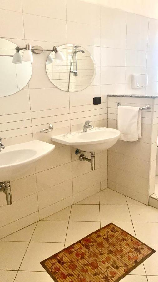Casa Vacanze E Fitta Camere San Nico Corigliano Calabro Exterior foto