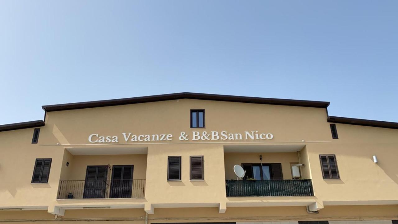 Casa Vacanze E Fitta Camere San Nico Corigliano Calabro Exterior foto