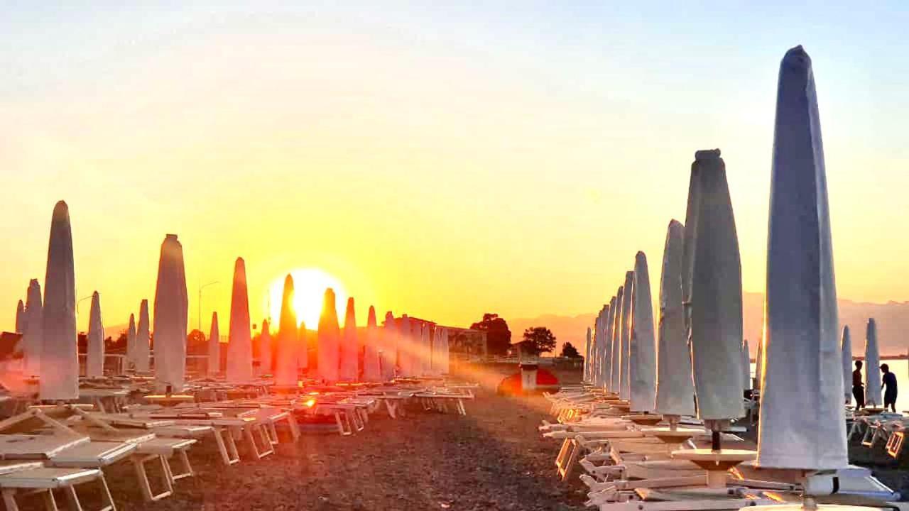 Casa Vacanze E Fitta Camere San Nico Corigliano Calabro Exterior foto