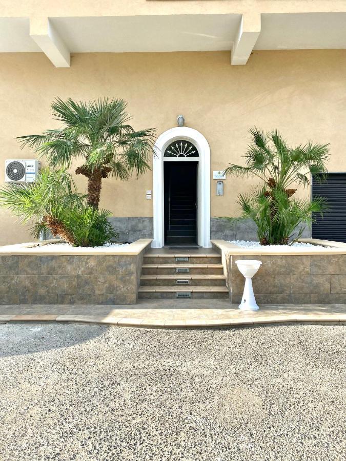 Casa Vacanze E Fitta Camere San Nico Corigliano Calabro Exterior foto