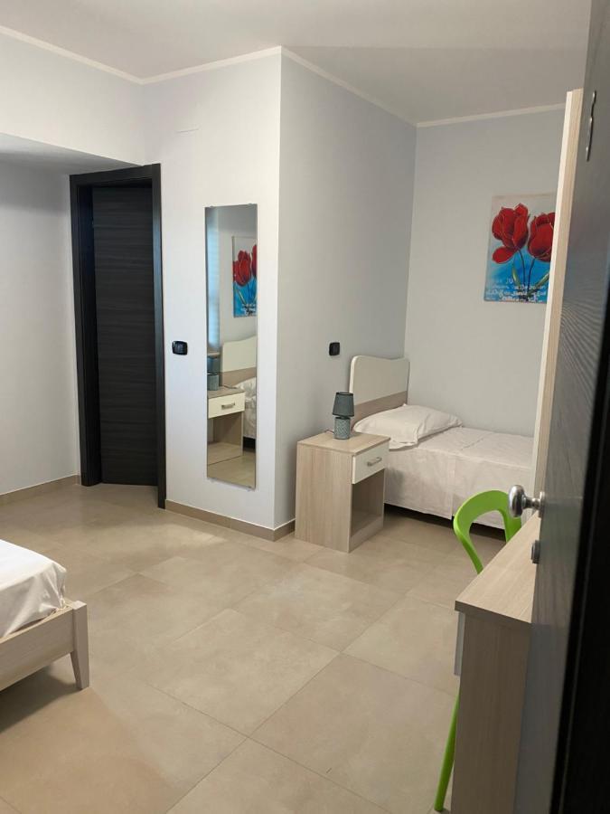 Casa Vacanze E Fitta Camere San Nico Corigliano Calabro Exterior foto
